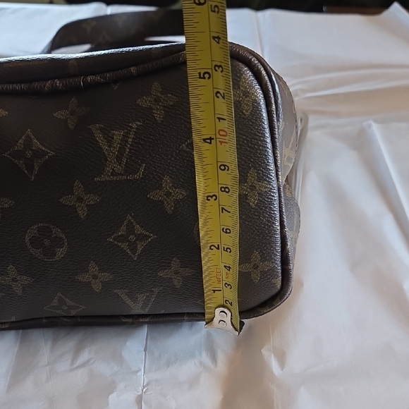 Vinyl Brown Festival Bucket Bag - Picture 10 of 15